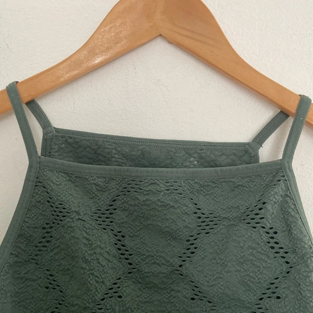Aerie green jacquard sports top, L - Picture 8 of 9
